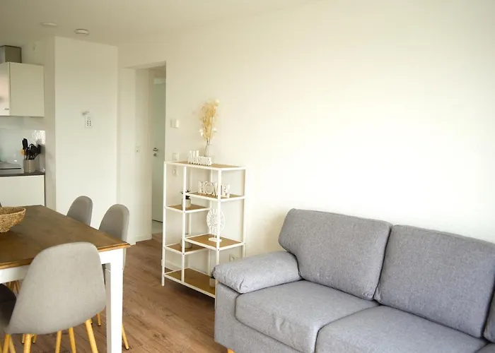 Exklusive Neubauwohnung Mit Wundervoller Aussicht Naehe Europapark Und Rulantica Han/Misafirhane *